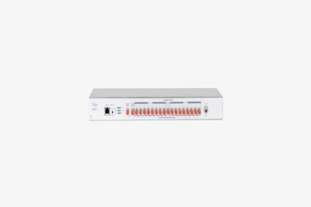 OctoClock 高精度时钟源 经济型时频基准分配设备